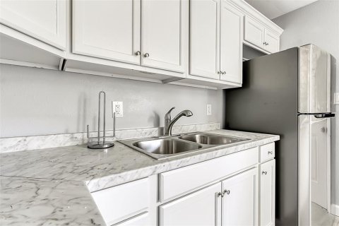 House in Haines City, Florida 3 bedrooms, 102.75 sq.m. № 1908894 - photo 4
