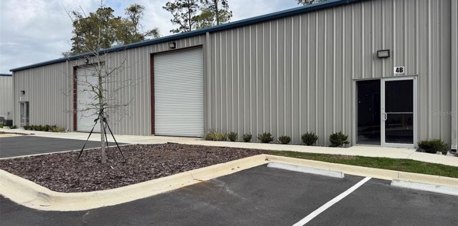 Immobilier commercial à Ocala, Floride 46.45 m2 № 2330676
