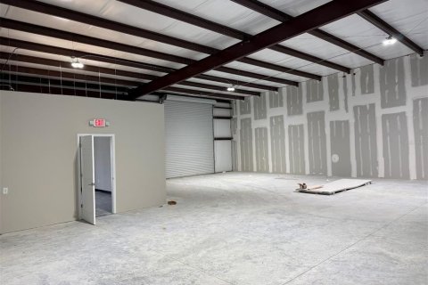 Immobilier commercial à louer à Ocala, Floride: 46.45 m2 № 2330676 - photo 4