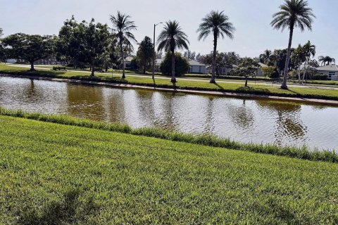 Villa ou maison à louer à Boynton Beach, Floride: 3 chambres, 166.02 m2 № 2340502 - photo 20