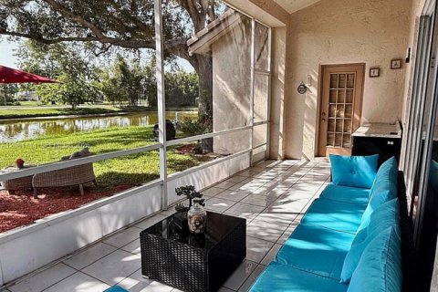 Villa ou maison à louer à Boynton Beach, Floride: 3 chambres, 166.02 m2 № 2340502 - photo 18