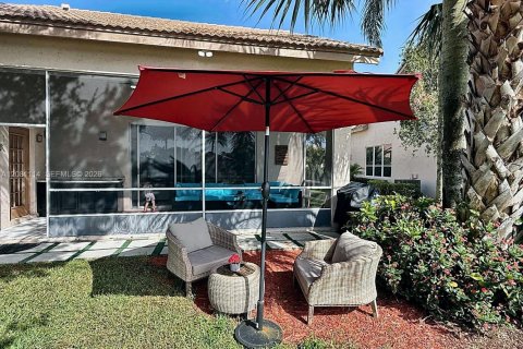 Villa ou maison à louer à Boynton Beach, Floride: 3 chambres, 166.02 m2 № 2340502 - photo 15