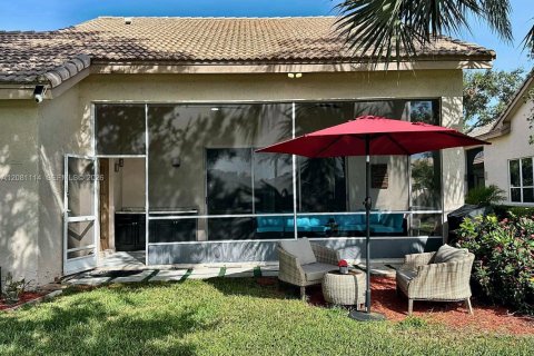 Villa ou maison à louer à Boynton Beach, Floride: 3 chambres, 166.02 m2 № 2340502 - photo 16