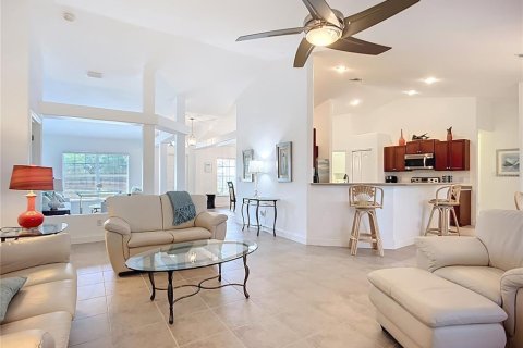 House in Rotonda, Florida 3 bedrooms, 186.36 sq.m. № 2233238 - photo 24