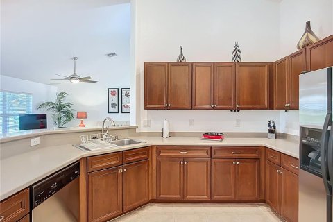 House in Rotonda, Florida 3 bedrooms, 186.36 sq.m. № 2233238 - photo 5