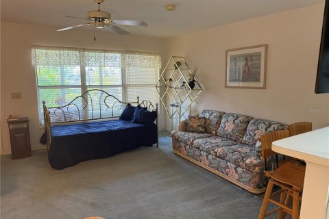 Condo in Crystal River, Florida, 4 rooms  № 1908945 - photo 5