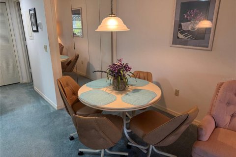 Condo in Crystal River, Florida, 4 rooms  № 1908945 - photo 7