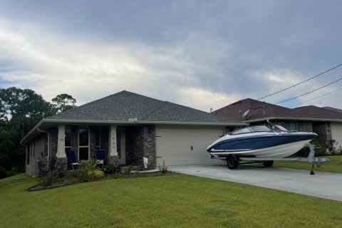 Villa ou maison à louer à Gulf Breeze, Floride: 3 chambres, 157.84 m2 № 562286 - photo 1
