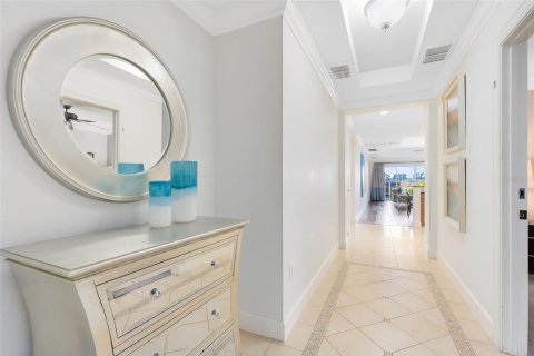 Condo in Four Corners, Florida, 3 bedrooms  № 1516999 - photo 3