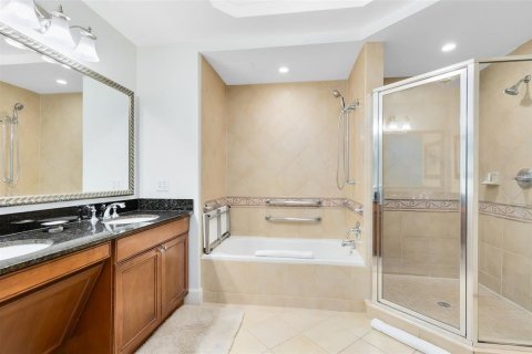 Condo in Four Corners, Florida, 3 bedrooms  № 1516999 - photo 18
