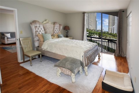Copropriété à louer à Miami, Floride: 1 chambre, 65.03 m2 № 2397120 - photo 12