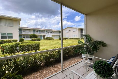 Condo in Boynton Beach, Florida, 1 bedroom  № 2245897 - photo 13