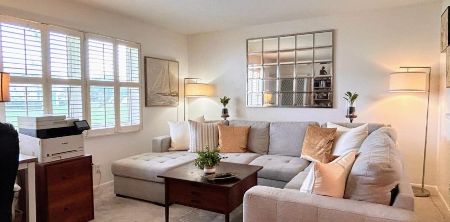 Condo in Boynton Beach, Florida, 1 bedroom  № 2245897