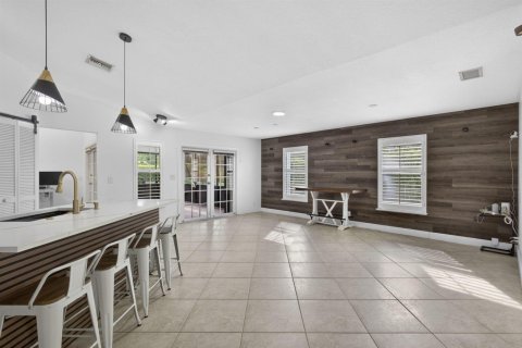 House in Royal Palm Beach, Florida 3 bedrooms, 155.24 sq.m. № 2087480 - photo 5
