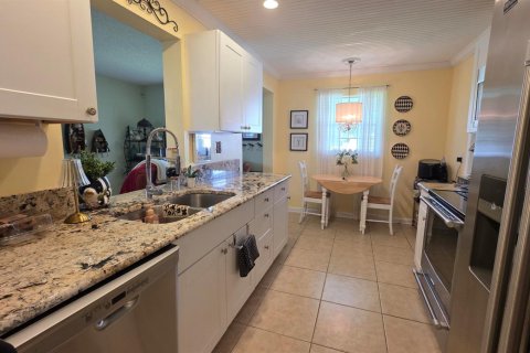 Villa ou maison à vendre à Boynton Beach, Floride: 2 chambres, 122.35 m2 № 2301783 - photo 8