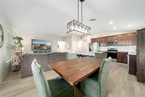 Villa ou maison à vendre à Sarasota, Floride: 3 chambres, 143.44 m2 № 2430778 - photo 15