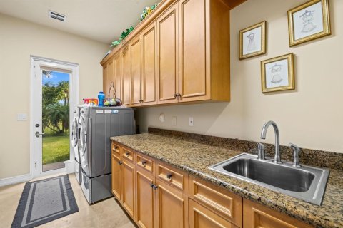 Casa en venta en Davie, Florida, 6 dormitorios, 671.31 m2 № 2078086 - foto 28