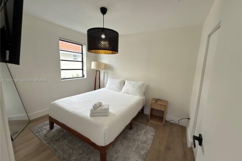 Снять в аренду квартиру в Майами, Флорида 2 спальни, 78.97м2, № 1986786 - фото 12