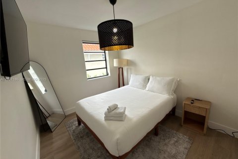 Снять в аренду квартиру в Майами, Флорида 2 спальни, 78.97м2, № 1986786 - фото 11