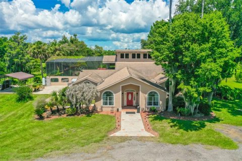 Casa en venta en Bunnell, Florida, 6 dormitorios, 583.98 m2 № 1827075 - foto 4