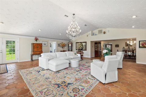 Casa en venta en Bunnell, Florida, 6 dormitorios, 583.98 m2 № 1827075 - foto 24