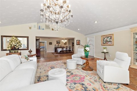 Casa en venta en Bunnell, Florida, 6 dormitorios, 583.98 m2 № 1827075 - foto 25