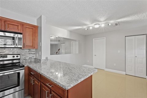 Adosado en venta en Fort Myers, Florida, 2 dormitorios, 114.83 m2 № 1899939 - foto 21