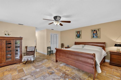 Villa ou maison à vendre à Eustis, Floride: 3 chambres, 239.13 m2 № 2238714 - photo 25