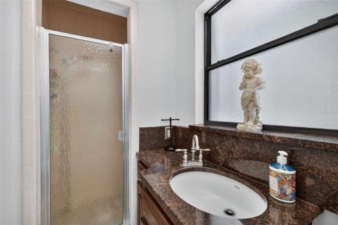 Villa ou maison à vendre à Eustis, Floride: 3 chambres, 239.13 m2 № 2238714 - photo 18
