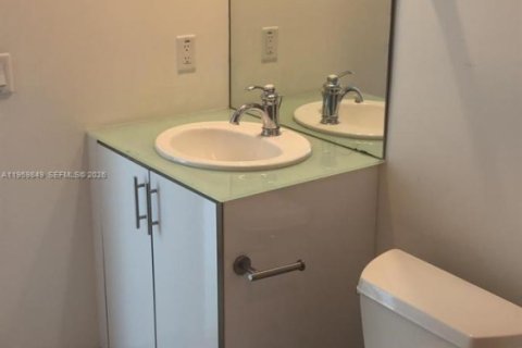 Copropriété à louer à Fort Lauderdale, Floride: 2 chambres, 99.59 m2 № 2020018 - photo 15