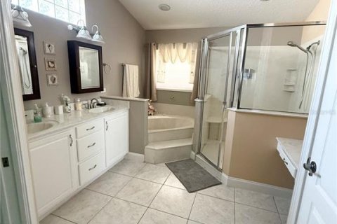 House in Palm Coast, Florida 3 bedrooms, 211.45 sq.m. № 2395816 - photo 14