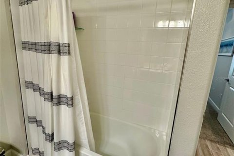 Casa en venta en San Antonio, Florida, 2 dormitorios, 130.53 m2 № 2312819 - foto 29