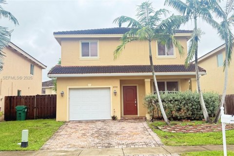 Villa ou maison à vendre à Cutler Bay, Floride: 4 chambres, 191.47 m2 № 2384675 - photo 13