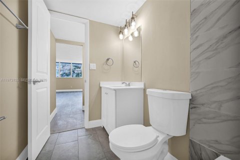 Купить кондоминиум в Майами-Гарденс, Флорида 2 спальни, 107.3м2, № 2044257 - фото 26