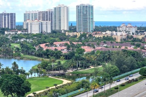 Condo à Aventura, Floride, 2 chambres  № 2343171