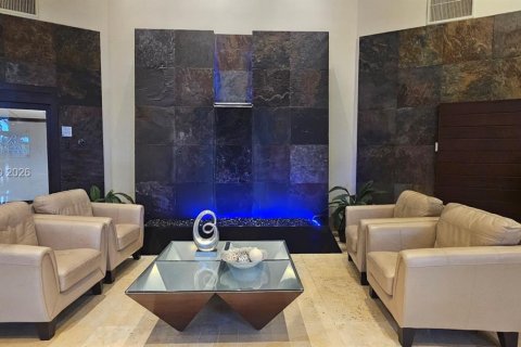 Copropriété à louer à Aventura, Floride: 2 chambres, 105.35 m2 № 2343171 - photo 17
