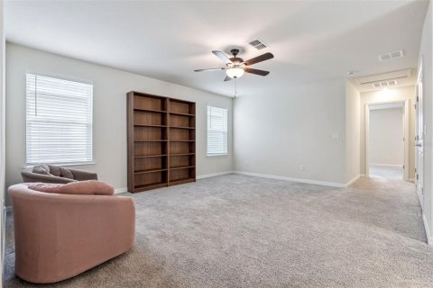 Villa ou maison à vendre à Apopka, Floride: 3 chambres, 177.26 m2 № 2220690 - photo 13