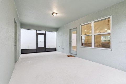 Villa ou maison à vendre à Apopka, Floride: 3 chambres, 177.26 m2 № 2220690 - photo 26