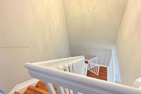 Снять в аренду таунхаус в Мирамар, Флорида 4 спальни, 180.14м2, № 2030470 - фото 10