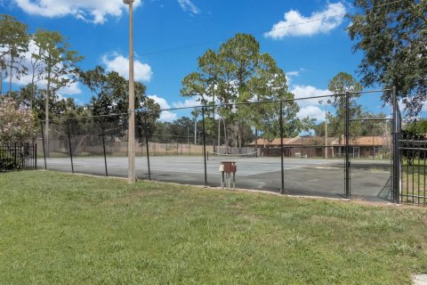 House in Orlando, Florida 3 bedrooms, 100.8 sq.m. № 2230904 - photo 14