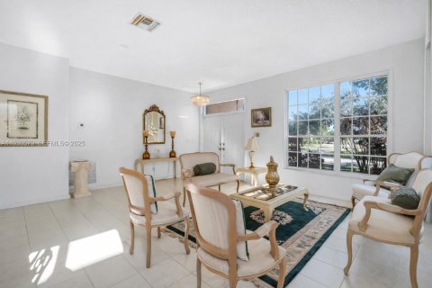 Casa en venta en Pembroke Pines, Florida, 4 dormitorios, 264.4 m2 № 1990738 - foto 9