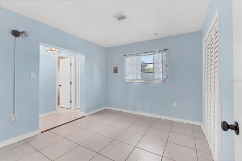 House in Venice, Florida 3 bedrooms, 142.33 sq.m. № 1837685 - photo 18