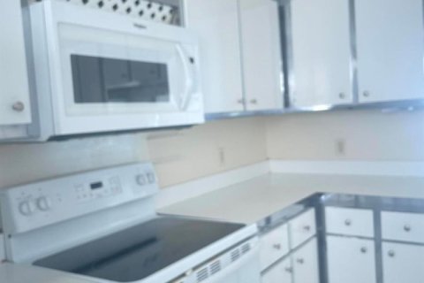 Condo in Atlantis, Florida, 3 bedrooms  № 2400508 - photo 6