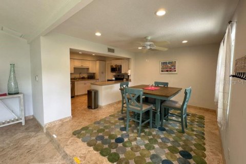 House in Sarasota, Florida 3 bedrooms, 255.67 sq.m. № 1750059 - photo 7