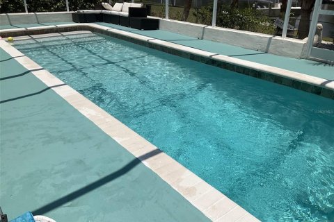 House in Sarasota, Florida 3 bedrooms, 255.67 sq.m. № 1750059 - photo 30