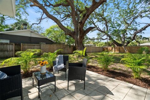 Casa en venta en Clearwater, Florida, 3 dormitorios, 92.16 m2 № 1640431 - foto 3