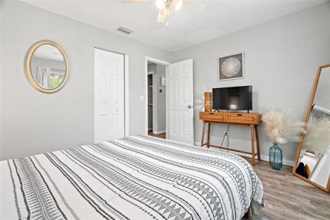 Casa en venta en Clearwater, Florida, 3 dormitorios, 92.16 m2 № 1640431 - foto 16