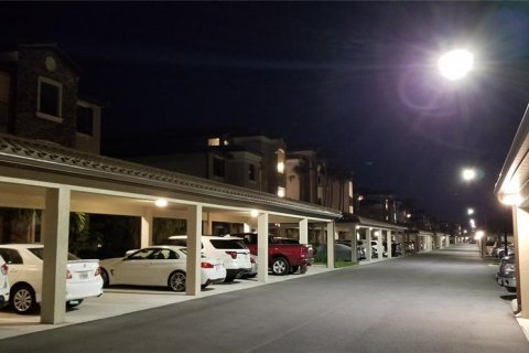 Снять в аренду кондоминиум в Брейдентон, Флорида 3 комнаты, 106.09м2, № 1828613 - фото 21