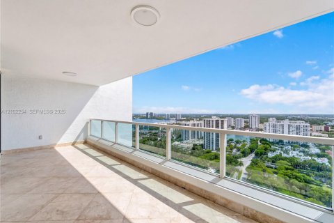 Copropriété à vendre à Aventura, Floride: 3 chambres, 315.87 m2 № 2405987 - photo 19