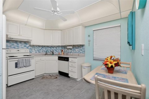 Copropriété à vendre à Nokomis, Floride: 2 chambres, 119.84 m2 № 2142184 - photo 14